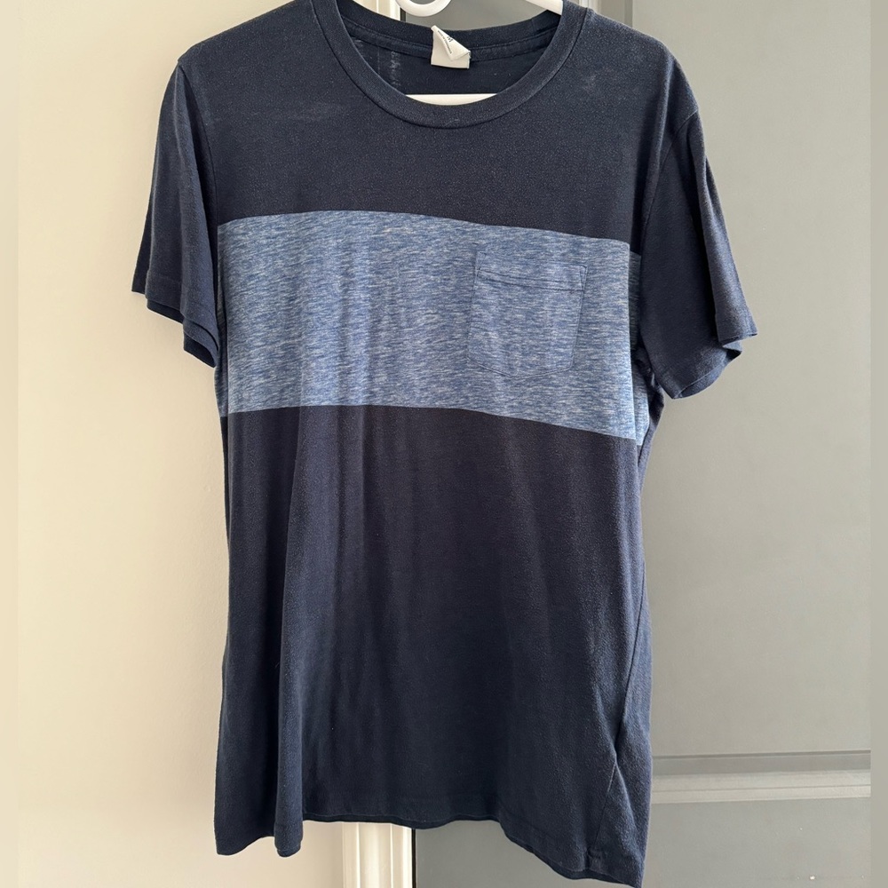 Men’s medium T-shirt